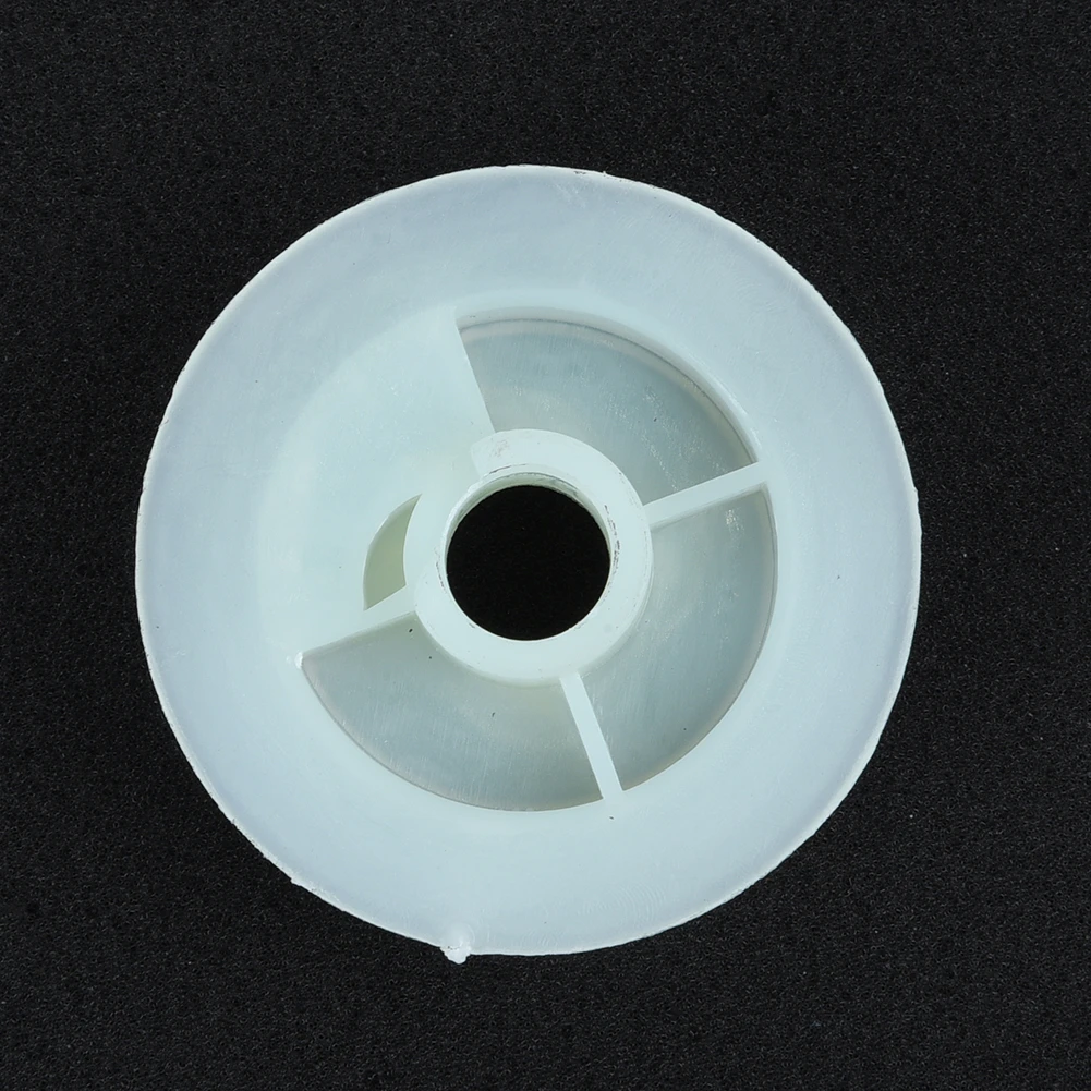 Recoil Starter Start Pull Pulley For Chinese 4500 5200 5800 Chainsaw Replace New Recoil Starter Start Pull Pulley For Chinese 4500 5200 5800 Chainsaw Replace New