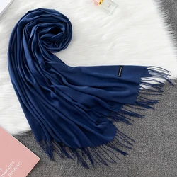 Elegant Cashmere Winter Scarf with Tassel Details (Navy blue)