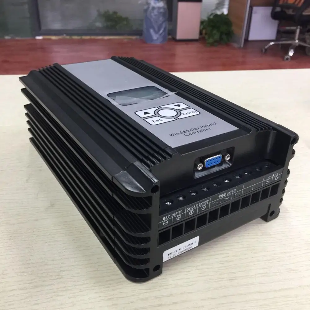 Высокое качество 1000 Вт 1500 ветер 200W 1500W Солнечный MPPT гибридный контроллер заряда