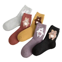 Милые носки для девочек в Корейском стиле; женские забавные высокие зимние носки с героями мультфильмов; kawaii; сезон осень; хлопковые модные желтые носки modis; frio inverno feminino