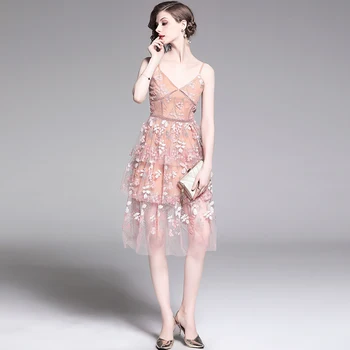 

New 2019 Summer Women Long dress Embroidery Spaghetti Strap Sequins Sakura Heavy Cascade Even Clothes Dresses Pink 6547