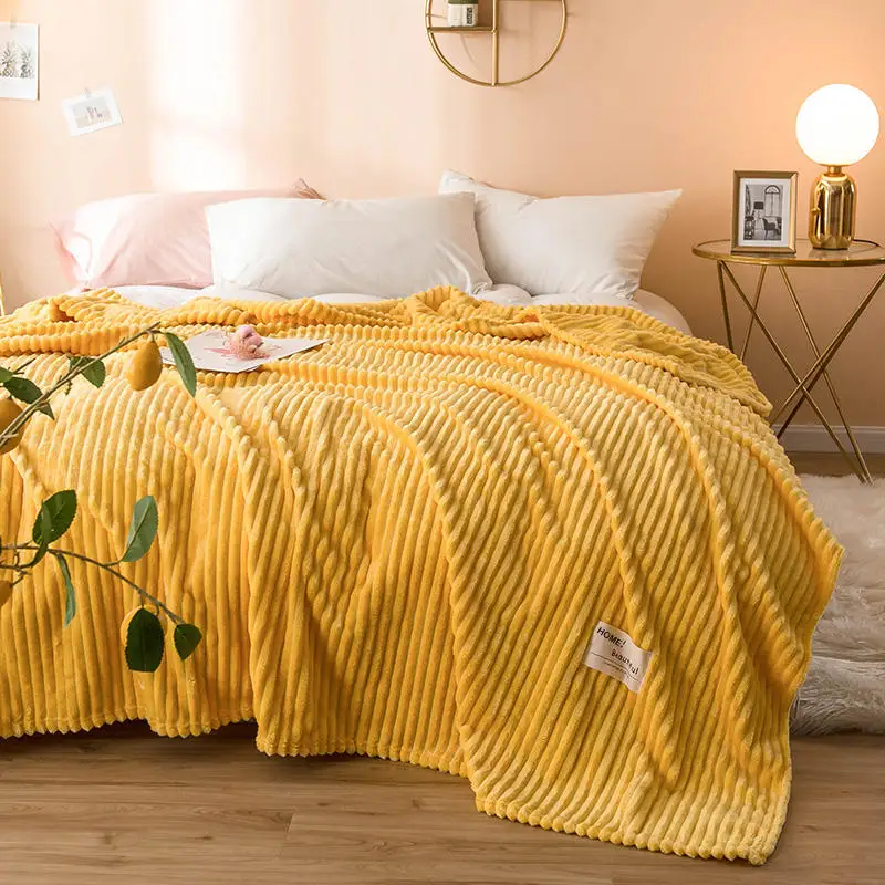 

Blankets on the Bed Solid Yellow Color Thick and Warmer Fleece Coral Flannel Blanket 300GSM Thow Blankets