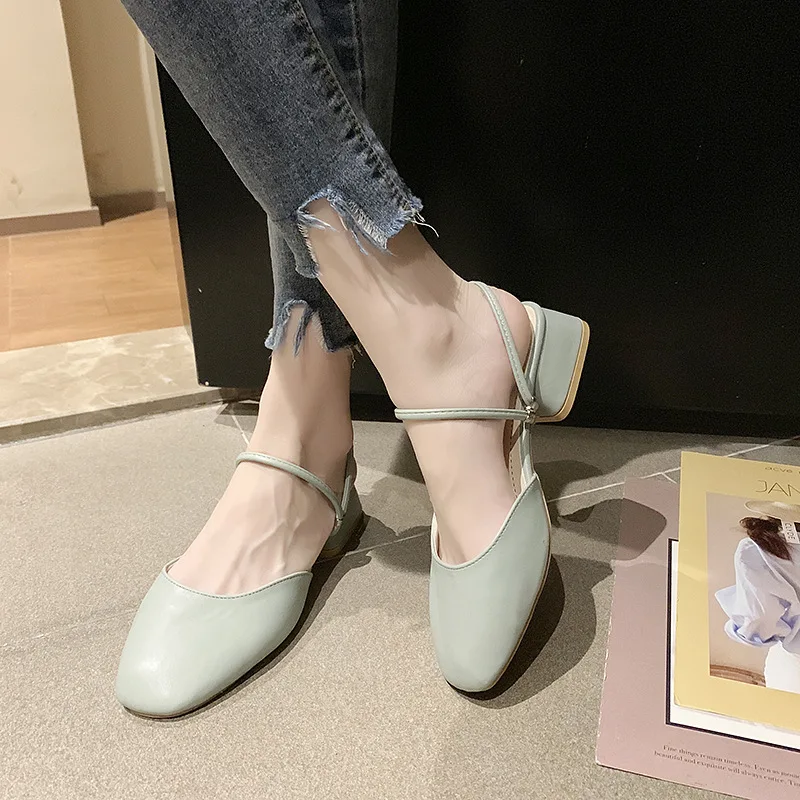 block kitten heel shoes