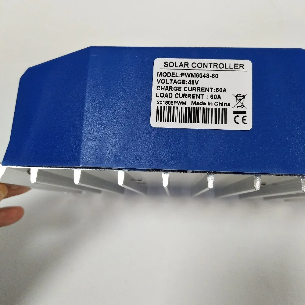 CE по ограничению на использование опасных материалов в производстве 12V 24V блок управления установкой на солнечной батарее 40A 50A 60A 48V Напряжение регулятор PWM регулятором солнечного заряда контроллер ЖК-дисплей солнечный регулятор