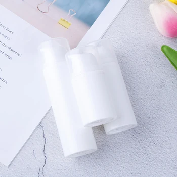 

Hot 15ml/30ml/50ml Cosmetic Refillable Bottle Empty Plastic Liquid Bottles Airless Pump Vacuum Travel Accessaries