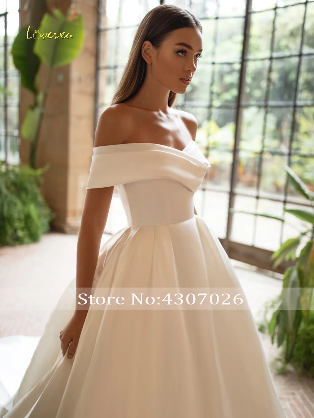 Loverxu Гламурное свадебное платье сексуальное с v-образным вырезом со шлейфом трапециевидной формы свадебные платья 2019 кружева аппликация и
