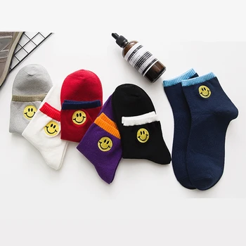 

Fashion Embroidery Cartoon Expression Happy Socks Women Ventilation Cotton Black White Socks Autumn Winter