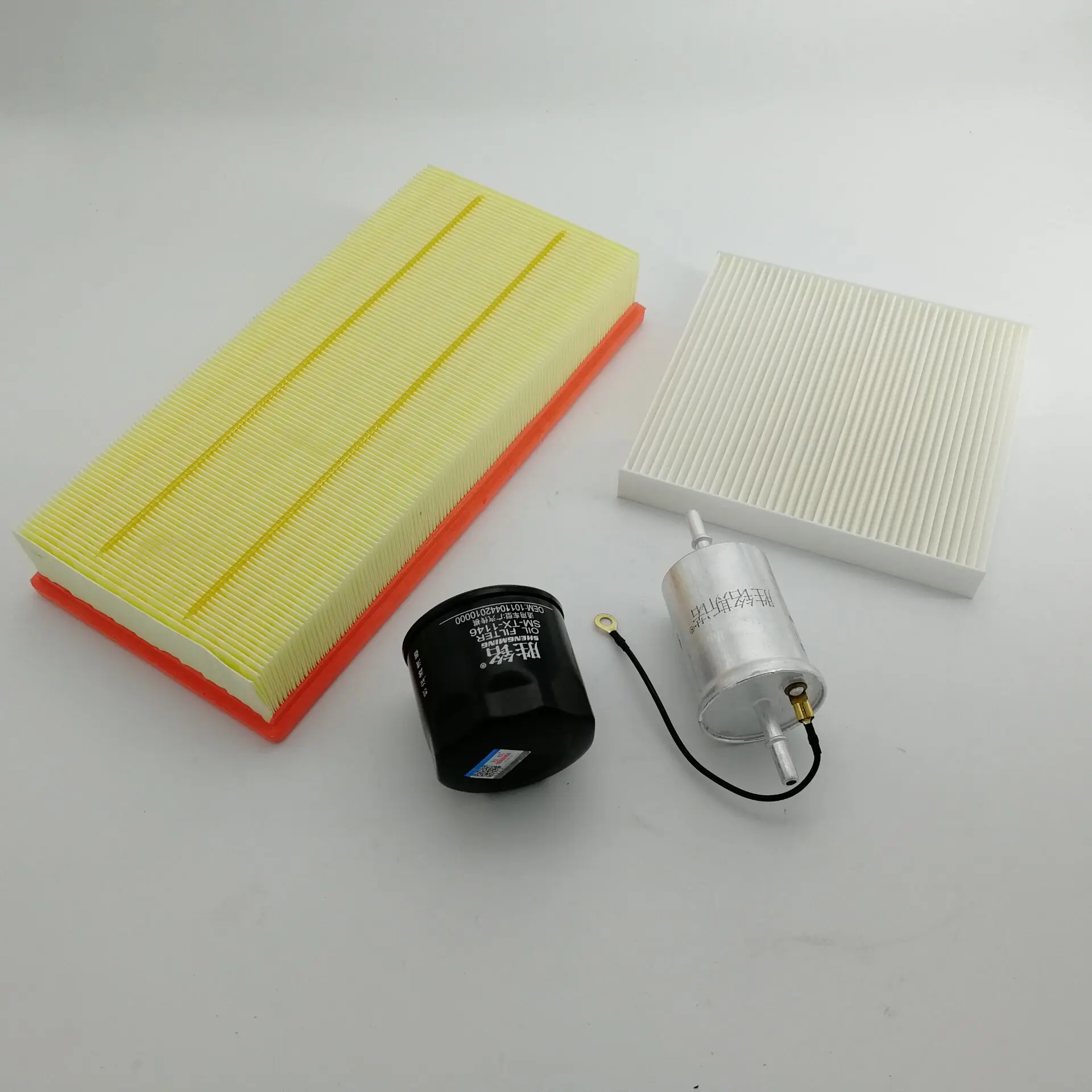 4 pieces a set Air filter oil filter Air conditioning Fuel FOR GAGC GAC Trumpchi GS8