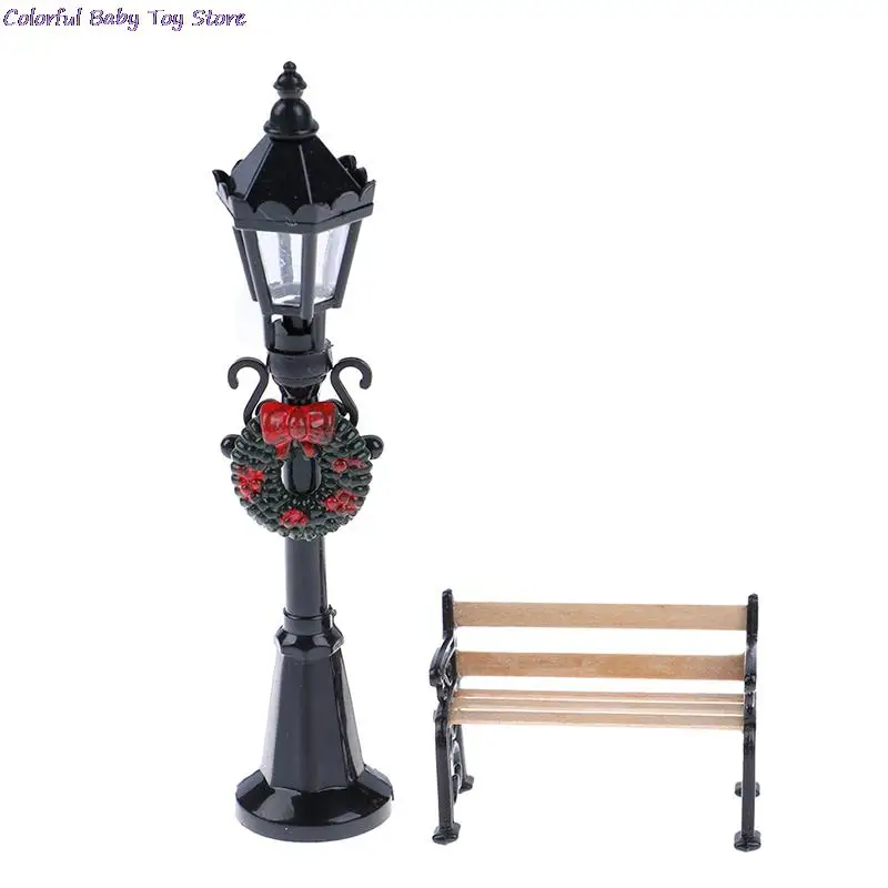

1Pcs/2Pcs 1/12 Dollhouse Miniature Christmas Park Street Lamp & Bench Doll Garden Decor Garden Furniture Miniature Decor Toy