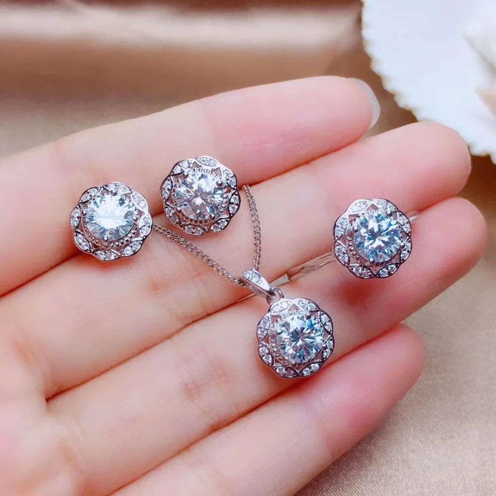 mmexport1596070545038