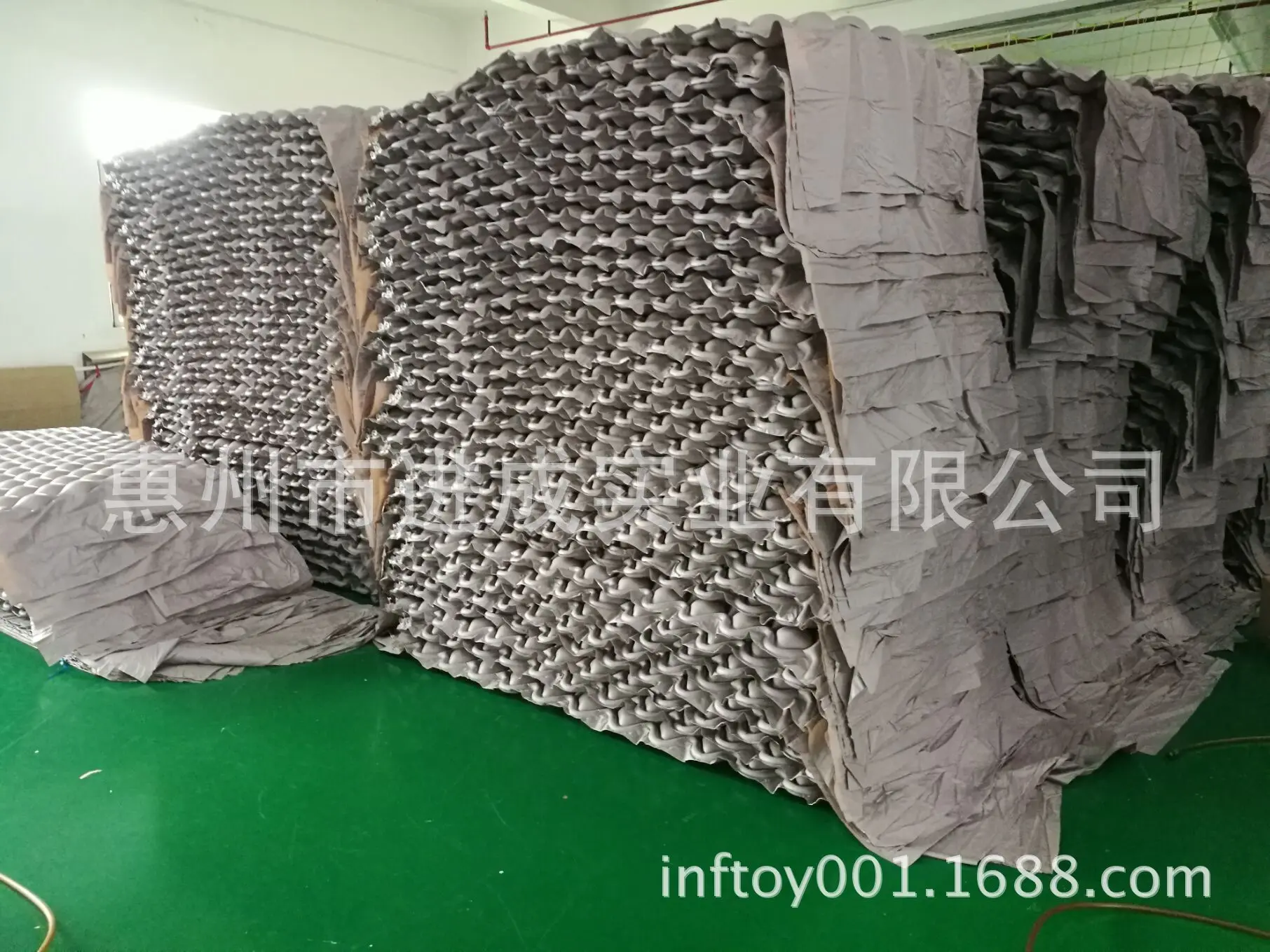 Manufacturers Profession Production PVC Medical Bed PVC Inflatable Automatic Fluctuation Bed Inflatable Massage Air Cushion Bed