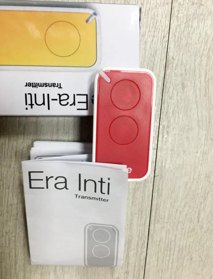red 1 шт для INTI2 ERA дистанционного 2-канальный для открывания двери гаража ручной управления передатчиком синий/красный/черный/зеленый/желтый - Цвет: red