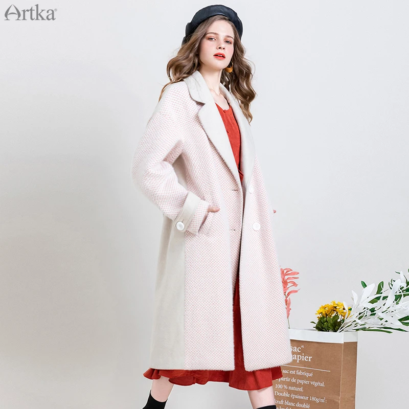 

ARTKA 2019 New Winter Women Wool Coat Retro Plaid Turn-down Collar Wool Coat Double Breasted Long Outwear Coat Women WA15094D