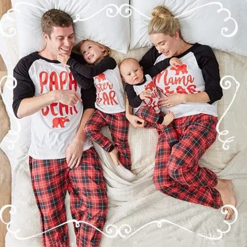 mother daughter matching christmas pajamas