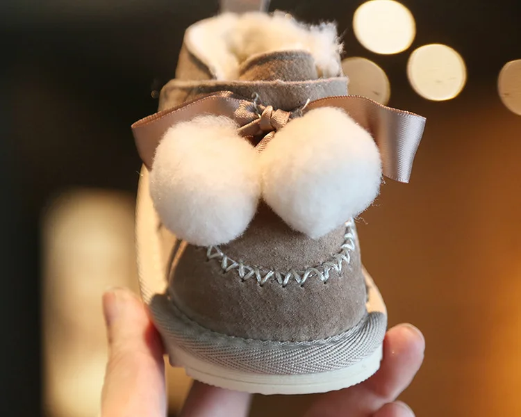 DIMI г.; зимняя обувь для маленьких девочек; модные милые детские сапоги с бантом и помпонами; теплые плюшевые сапоги для малышей от 0 до 2 лет