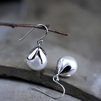 

silver fashion new manufacturer direct sales S925 pure silver jewelry women's fashion flower shell pearl earrings