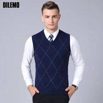 

New Fashion Brand Sweater Mens Pullovers Jumpers Knit Vest Sleeveless Autumn Slim Fit Korean Style V Neck Casual Men Clothes