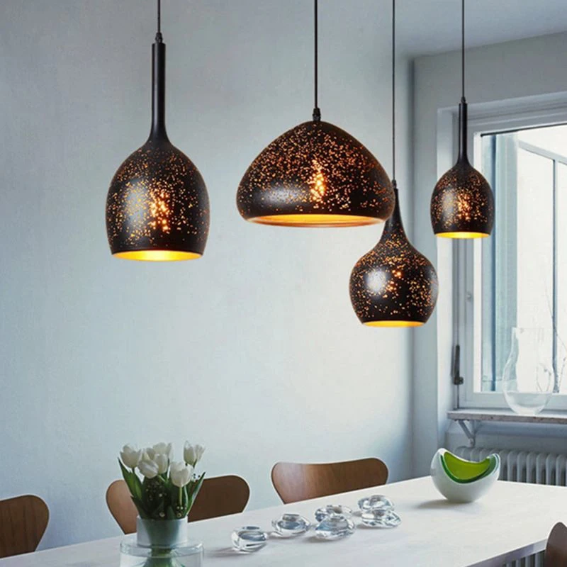 Nordic loft retro cafe bar iron etching lampshade pendant lights single head bar restaurant industrial rust pendant lamp afbeelding