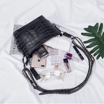 

Women &Girls Fashion Concise PU Chain Shoulder Strap Diamond Lattice Shoulder Bag Crossbody Bag Handbag Office Daily