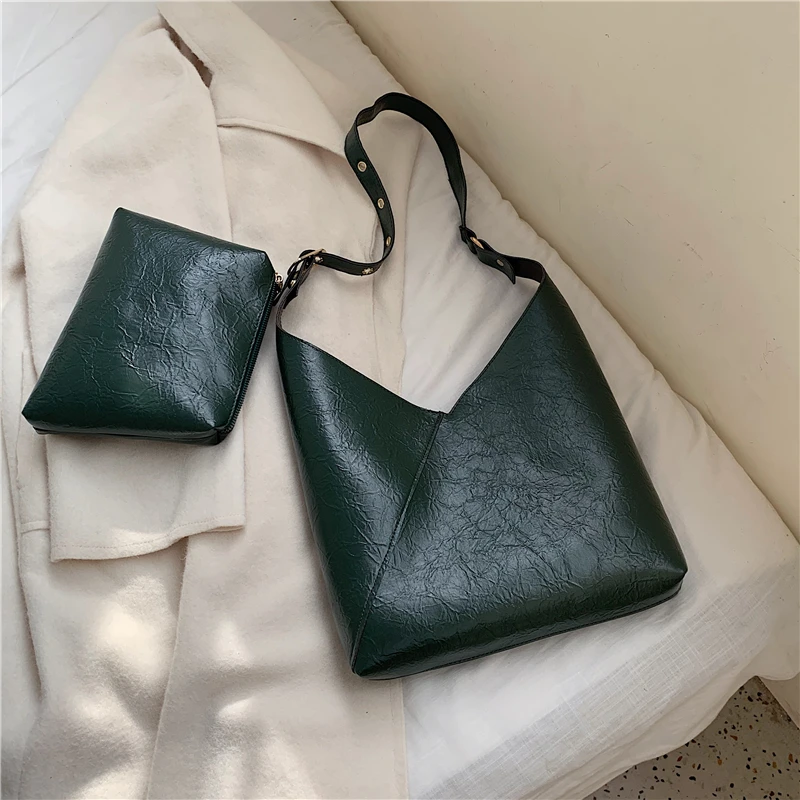 Dark green Solid Color Vintage Leather Bucket Bags For Women Shoulder Crossbody Messenger Bag Female Small Handbags and Purses - Цвет: Dark green