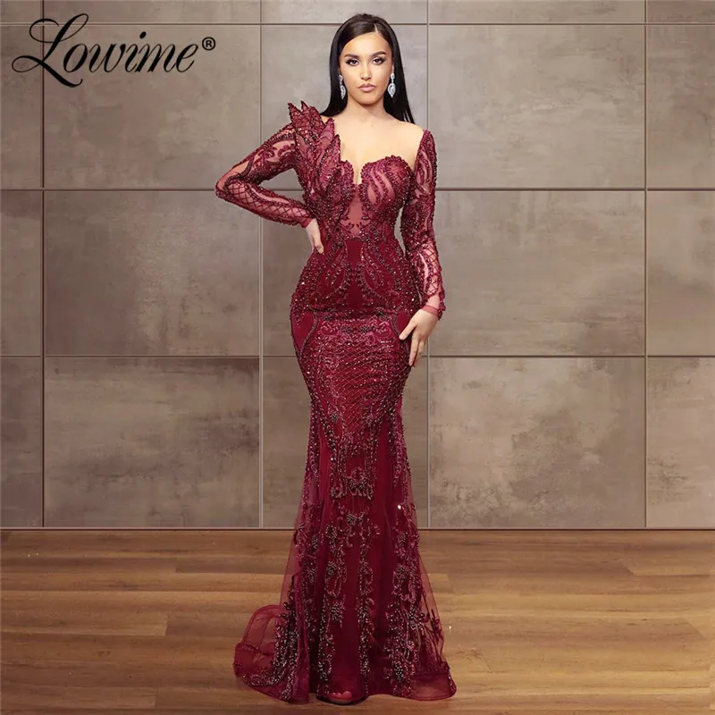 Lace evening dress with sleeves Clearance