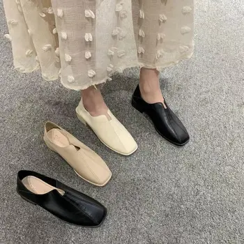 

2020 new wild casual women's shoes square head thick heel middle-aged and elderly shoes a pedal leather + PU shoes