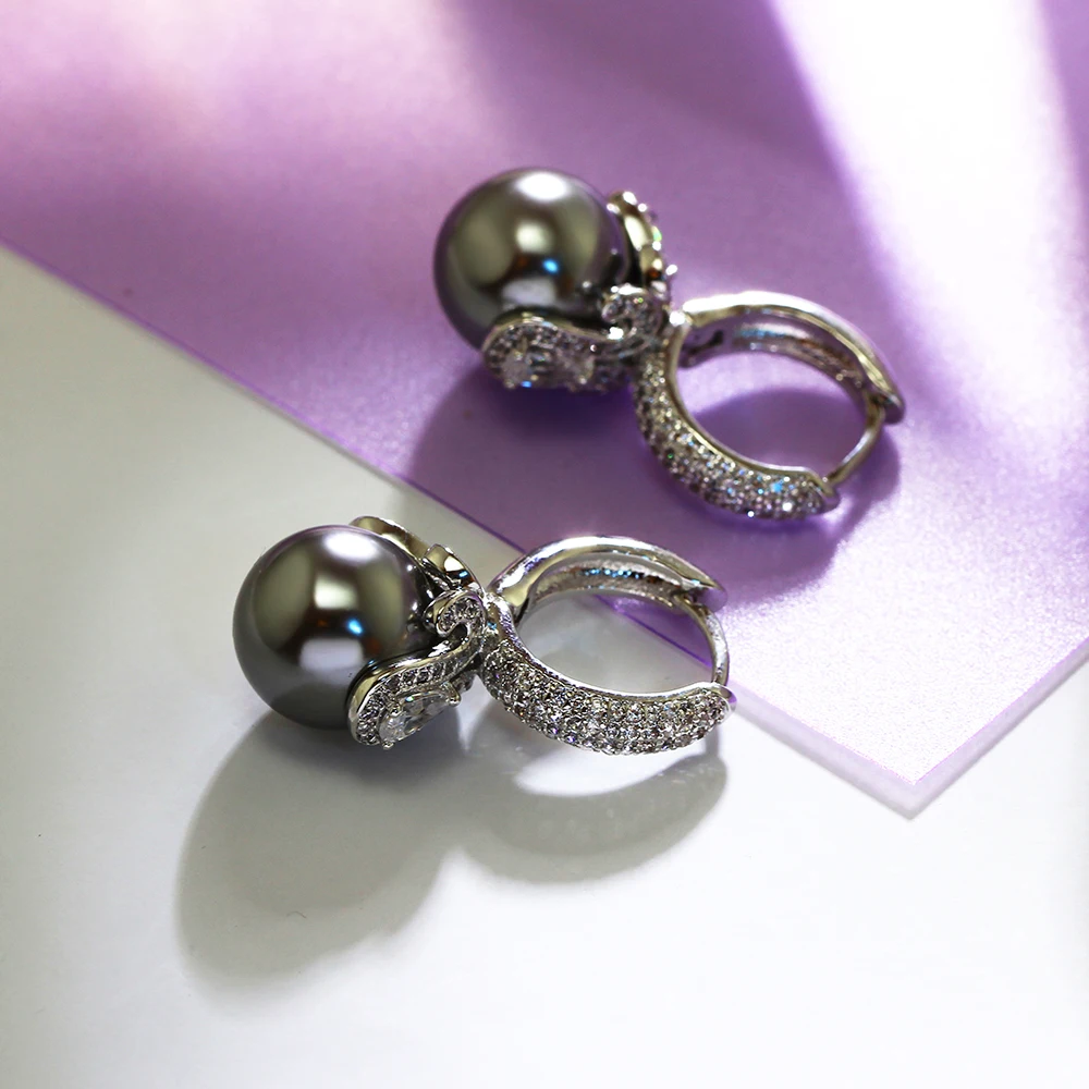 grey pearl earrings (1)