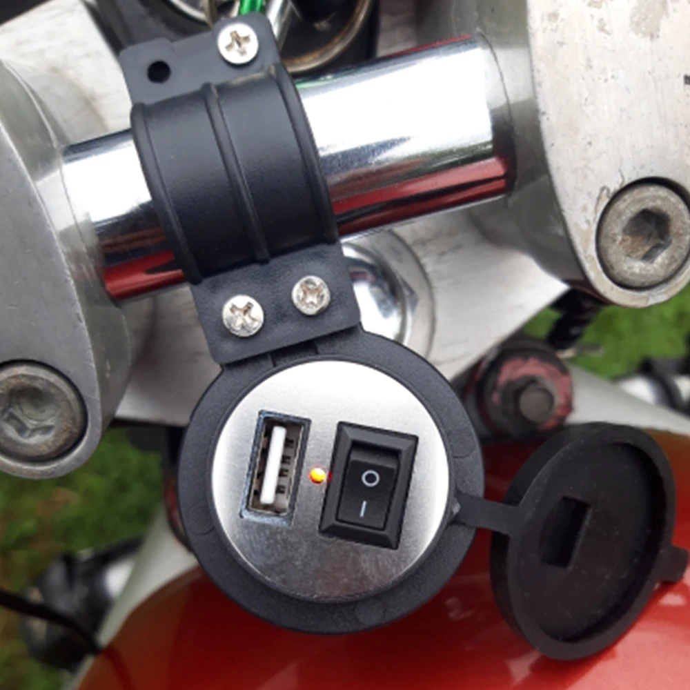 DC 12 V 24 зарядных порта USB для автомобиля Зарядное устройство мотоцикл с