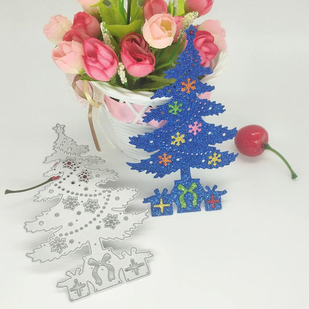 

Christmas tree with gift box DIY metal cutting mold, scrapbook card making, embossed background, photo album handmade artwork