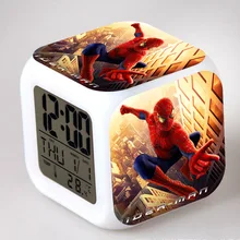 Поставка продуктов аниме по мотивам фильмов Человек-паук будильник Человек-паук квадратный цвет красочный цвет изменение детский подарок маленький будильник