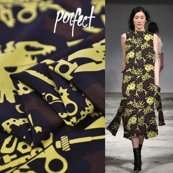 

Heavier pure silk crepe fabric abstract fashion print thick 25momme 137cm width,SCDC1198