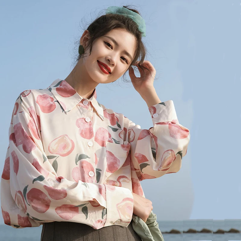 

Cute Retro Loose Peach Print Chiffon Shirts Elegant Lapel Long Sleeves Shirts For Women Casual All-match Buttons Blouse Women