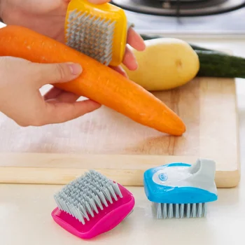 

3pcs Multifunctional Fruit Vegetable Brush Cleaning Tools Potato Radish Handle Brush Helpful Fingers Protection Kitchen gadgets