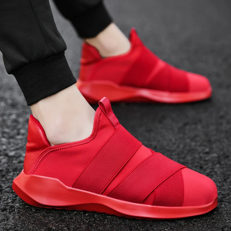 

New fashionable men's running shoes in autumn: warm, comfortable and elevated sneakers, walking, jogging and leisure shoes