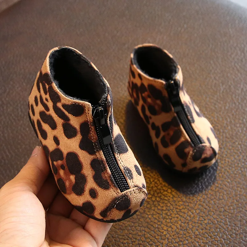 Claladoudou 12-15.5CM Brand Soft Genuine Leather Baby Shoes Fashion Leopard Baby Boys Girls Infant Shoes Slippers Newborn Shoes