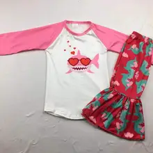 Детская однотонная розовая дизайнерская осенняя одежда с принтом в виде рыбки; ; красное сердце