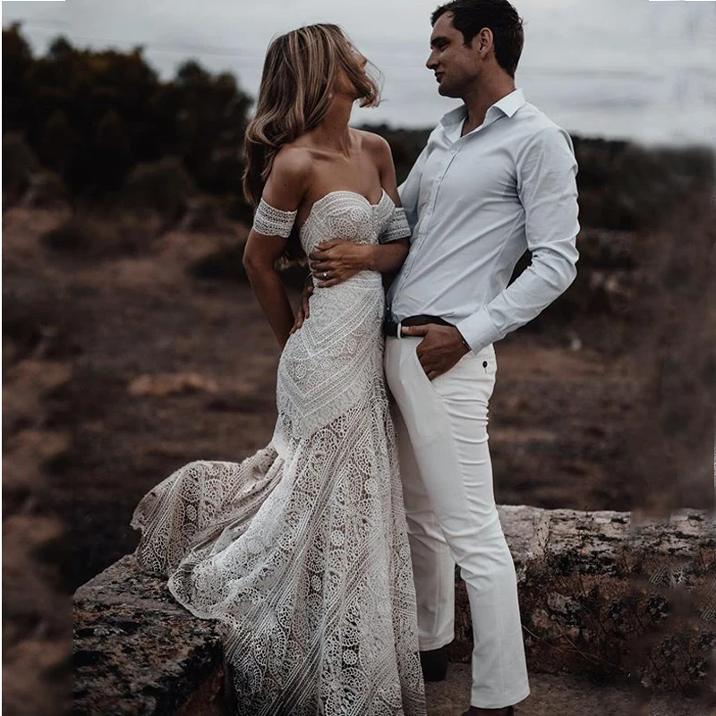 

Verngo Full Lace Boho Wedding Dress Off the Shoulder Sexy Bride Dress Beach Wedding Gowns Sweetheart Fitted Slim Robe de mariage