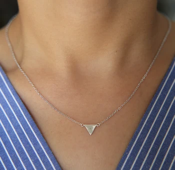 

2018 popular simle necklace Triangle silver Jewelry Necklaces & Pendants Triquetra Silver Color necklace for women