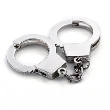 

Creative Police Man Handcuff Keychain Metal Handcuffs Shape Keyring Charms Pendant Car Key Keychain Jewelry Gift
