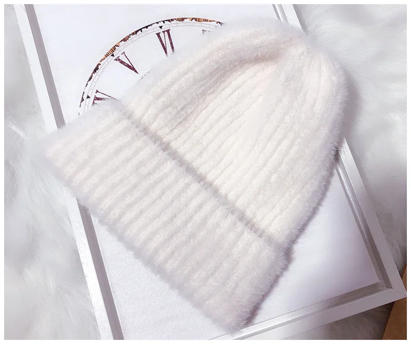 OMEA, одноцветная вязаная шапка бини для женщин, зимняя шапка из кроличьей шерсти, шапка Skullies, весенняя и осенняя, теплая, трендовая, шапочки для женщин - Цвет: White