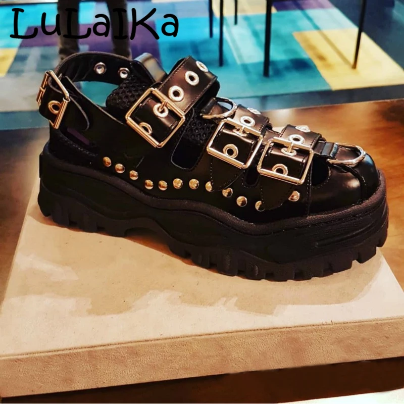 LuLaIKa 2020 лето новая женская мода с круглым металлическим украшением Удобная