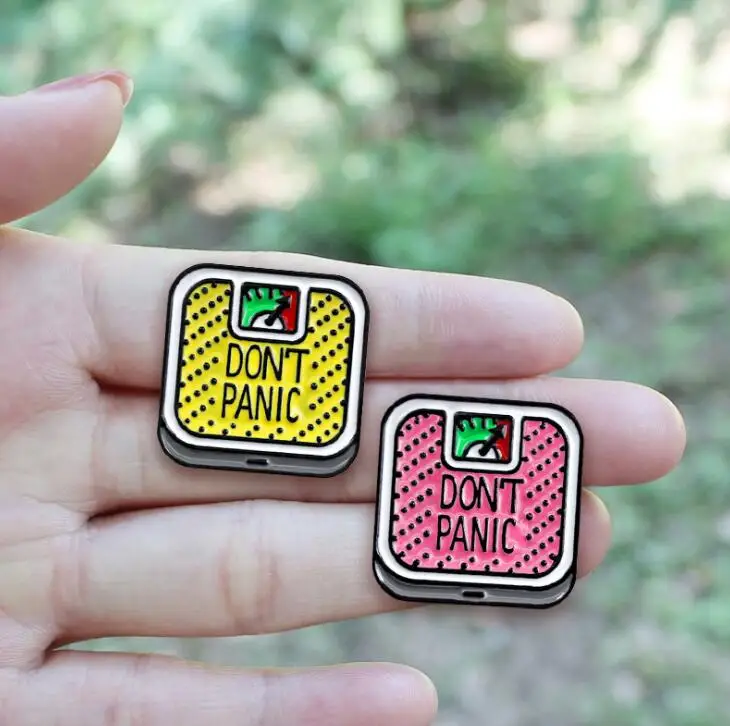 

Cartoon Don't Panic Pins The Hitchhiker's Guide to the Galaxy Pink Yellow Body Weighing Scale Brooches Kawaii Badge Cute Jewelry