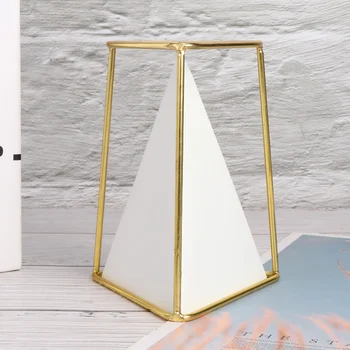 

1Pc Simple Triangle Iron Rack Flowerpot Household Flower Pot Decor Creative Desktop Storage Rack for Decoration (Golden, Non-por