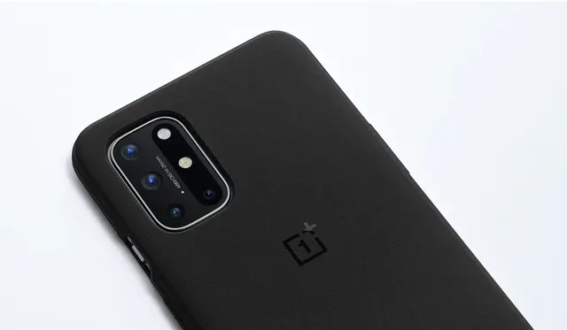 OPPO - OnePlus 8T 8GB/128GB UK版SIMフリー+純正カーボンケース In Stock ! Original Oneplus 8T Case official Oneplus8T