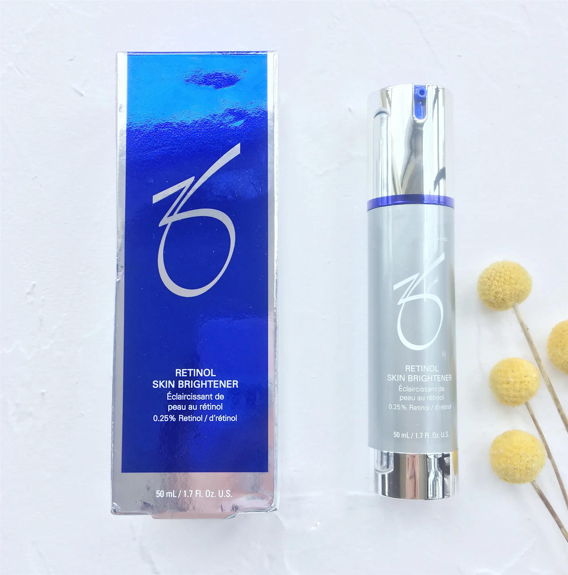 

Increases skin elasticity Smoothes wrinkles Anti-wrinkle Firming skin 0.25% A magnesium white essence 50ml