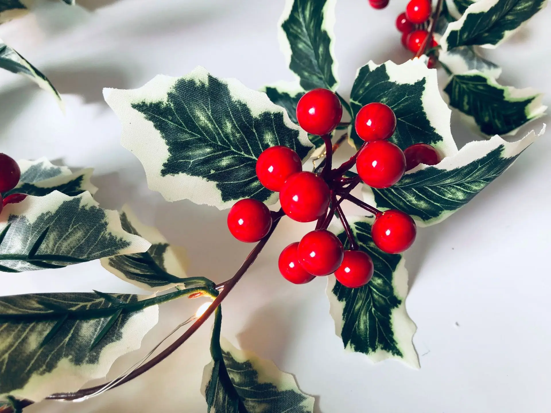 New 2m Led string Artificial Red Holly Berry Christmas DIY Home Garden Decorations Christmas Supplies decoration for home hot