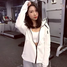 Осенне-зимнее Новое Стильное спортивное пальто для фитнеса и бега женские быстросохнущие Топы с длинным рукавом на молнии с капюшоном одежда для йоги