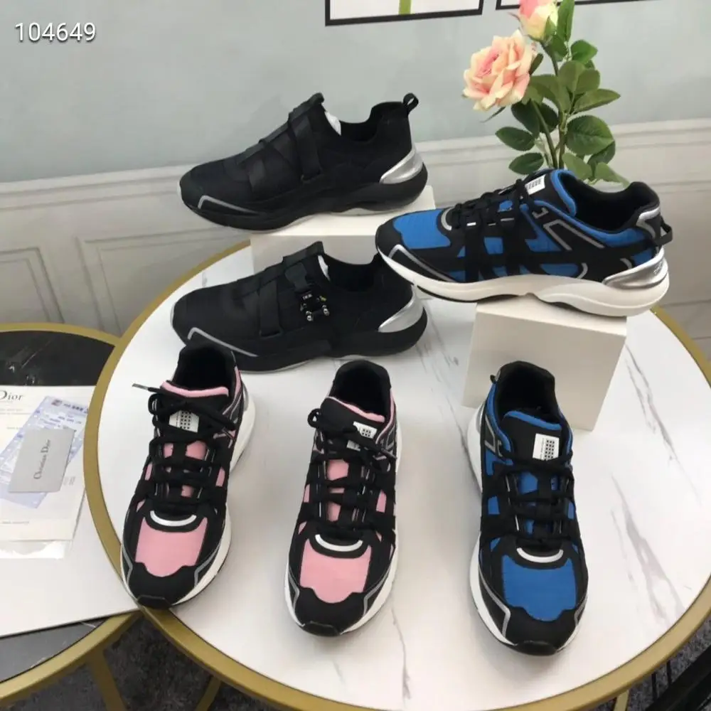 

2020 Top quality Mesh & Lycra Trainers Fashion New style Men and women Suede cowhide and mesh Vacuum outsole casual shoes 35-45