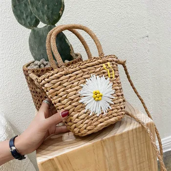 

Female Lady Straw Crossbody Bags For Women 2020 Tote Shoulder Messenger Bag Ladies Hand Sling Luxury Handbags Designer
