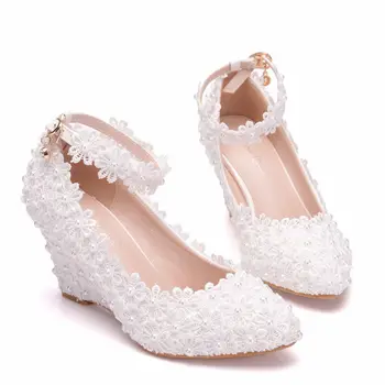 

Centimeter Sharp With Single Shoe Woman Buckle Bring Single Shoe Will Code White Lace Beads